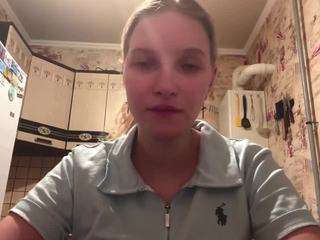 Live webcam model alitaredbird on Soda Cams