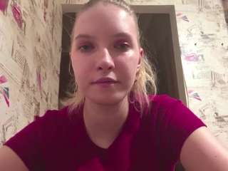 Live webcam model alitaredbird on Soda Cams