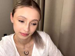 allenakaralis Live Webcam on CamSoda