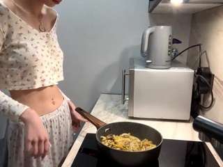 allenakaralis live cam profile