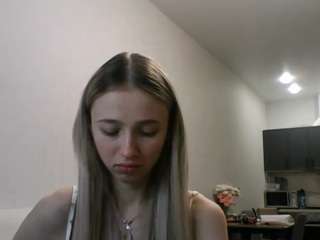 allenakaralis Live Webcam on CamSoda