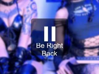 amara-and-sara webcam