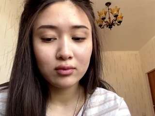 Live webcam model basiliadelamarter on Soda Cams