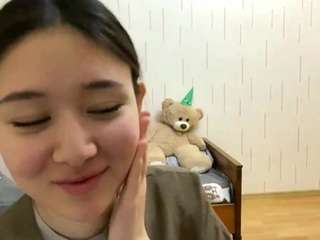 basiliadelamarter's CamSoda show and profile