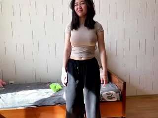 basiliadelamarter's CamSoda show and profile