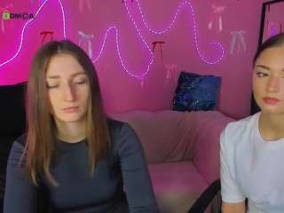 Live webcam model bekky-blue on Soda Cams