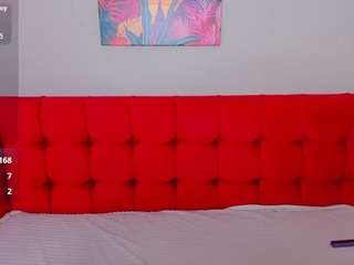 Live webcam model bellaairy on Soda Cams