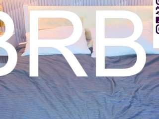 eliserobbie's CamSoda show and profile