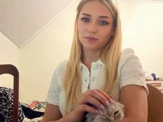 Live webcam model gialangrum on Soda Cams