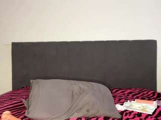 lucywillow Live Webcam on CamSoda