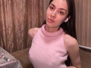 Live webcam model tracienahhas on Soda Cams