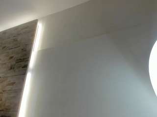 Live webcam model bella-novoaa on Soda Cams