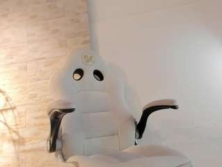 Live webcam model bella-novoaa on Soda Cams