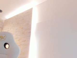 bella-novoaa Live Webcam on CamSoda