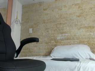 Bella-Novoaa live webcam show