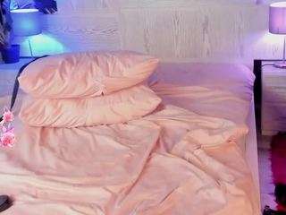 madisonbraxton Live Webcam on CamSoda