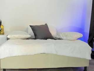 Live stream of sara-stormy