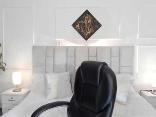sara-stormy Sex Cam Show