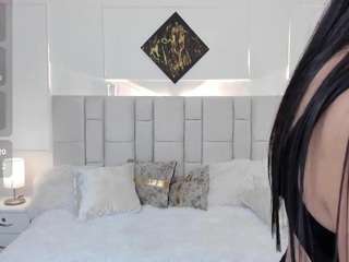sara-stormy live webcam show