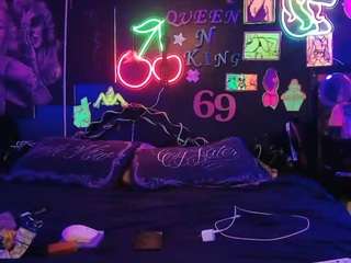 splashh-queen420 webcam