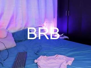 Live webcam model xsweetgirlsx on Soda Cams