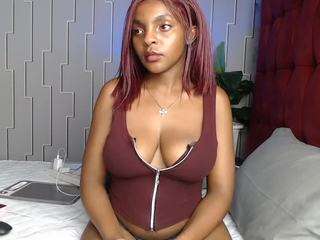 zaya360 Live Webcam on CamSoda