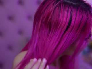 carinafoxy's CamSoda show and profile