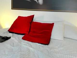 crystal-sweet07 Live Webcam on CamSoda