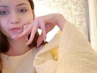 kamilahmenitz webcam