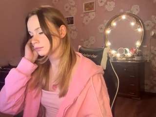 loreestewarts webcam