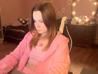 loreestewarts webcam