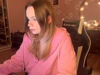 loreestewarts webcam