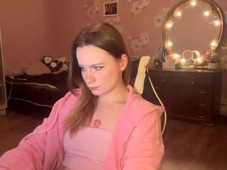 loreestewarts webcam