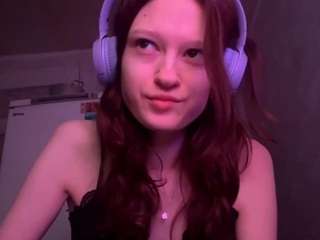 Live webcam model natalieprowse on Soda Cams