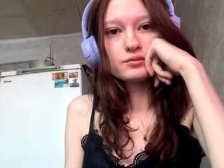 Live webcam model natalieprowse on Soda Cams