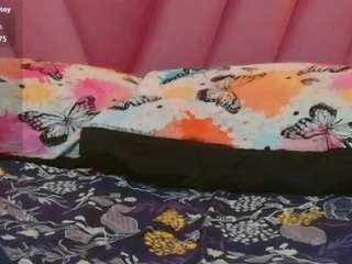 naughtycare live cam profile