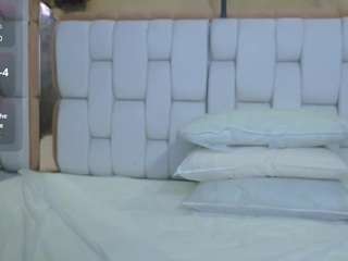 naughtycare Lovens live webcam