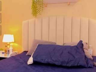 sara-kitten19 webcam