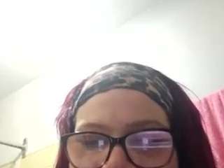 sexybimilf6992 Live Webcam on CamSoda