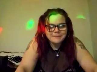sexybimilf6992 webcam