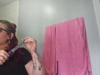 sexybimilf6992 webcam