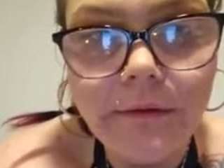 sexybimilf6992 webcam