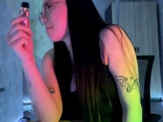 tambrashillings live cam profile