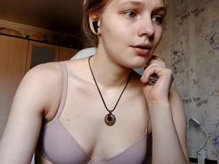 le modèle thanhstrathy est en webcam porno dans un show sur le site camsoda, il possède les tags suivants: ahegao,ass bouncing,blue eyes,dirty talk,doggy style,fingering,flashing,no drinking,no smoking,skinny,striptease,teen 18,young adult,blonde hair,hd,small tits