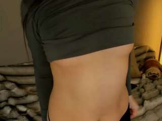 Live webcam model umedrift on Soda Cams