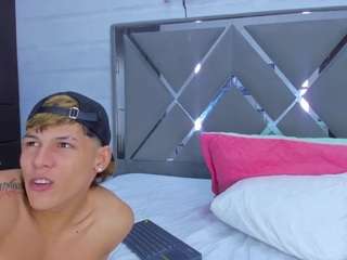 HAILY AND DAVID live cam preview