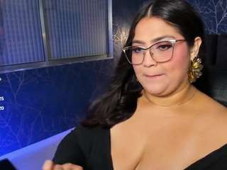 innaxl live webcam show