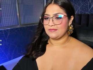 innaxl live webcam show