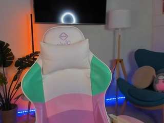 nicole-delux Sex Cam Show