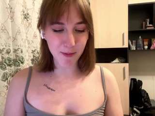 RennaSauberan — LIVE on Camsoda